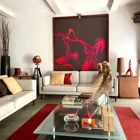 Апартаменти Old Stables Chiado - 2 Bedroom In The Heart Of *