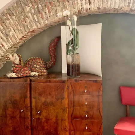 Old Stables Chiado - 2 Bedroom In The Heart Of Apartamento Lisboa