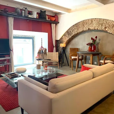 Old Stables Chiado - 2 Bedroom In The Heart Of Lisboa