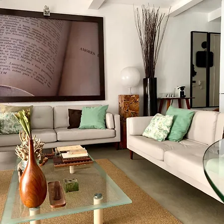 Old Stables Chiado - 2 Bedroom In The Heart Of Apartamento *