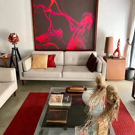 Old Stables Chiado - 2 Bedroom In The Heart Of ליסבון