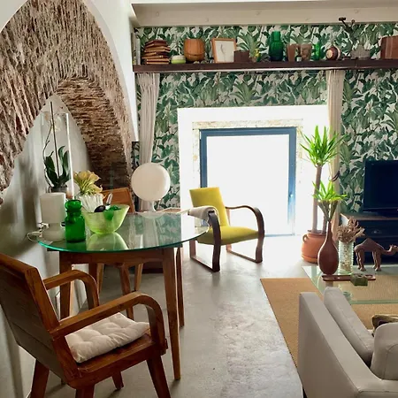 Old Stables Chiado - 2 Bedroom In The Heart Of Lejlighed